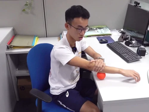放鬆手腕痛